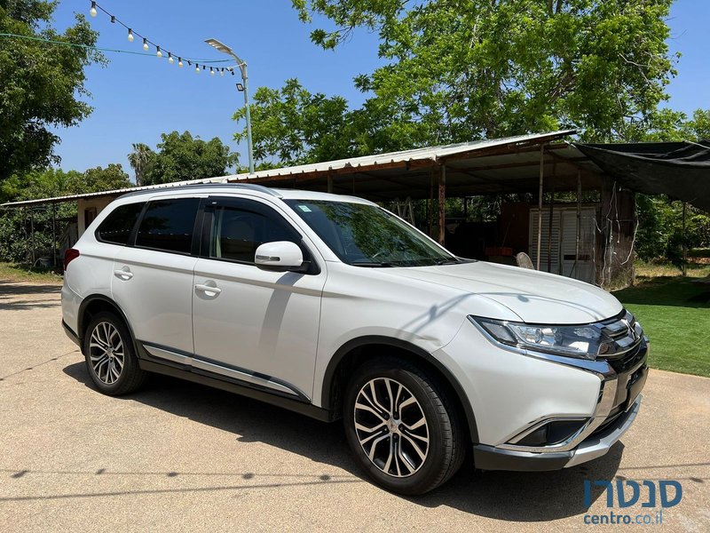 2018' Mitsubishi Outlander מיצובישי אאוטלנדר photo #3