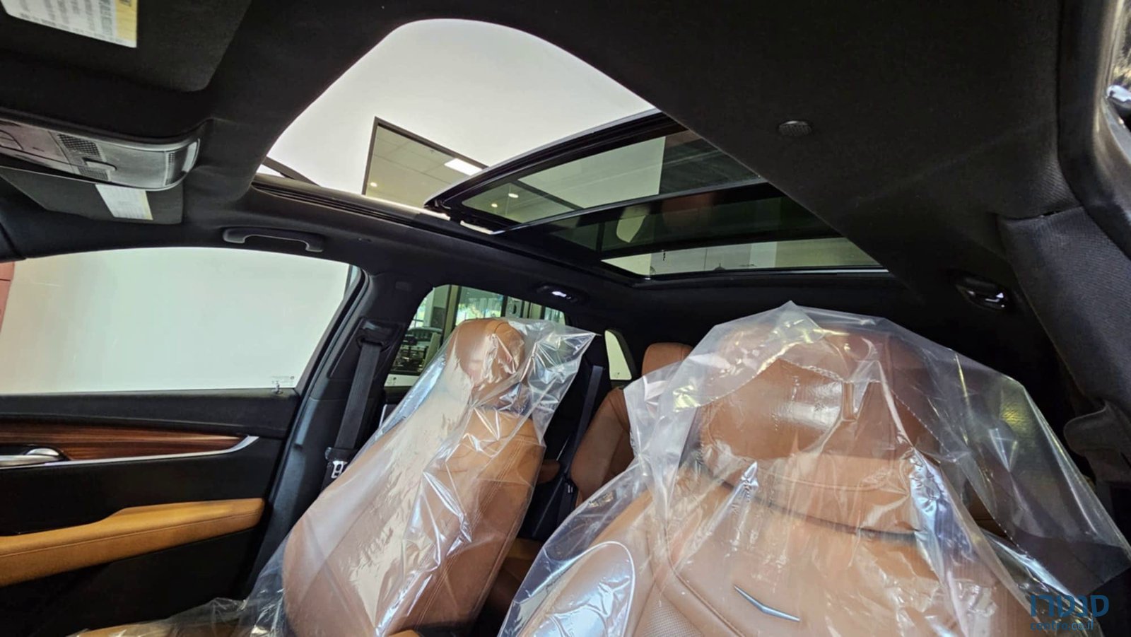 2020' Cadillac XT5 photo #6