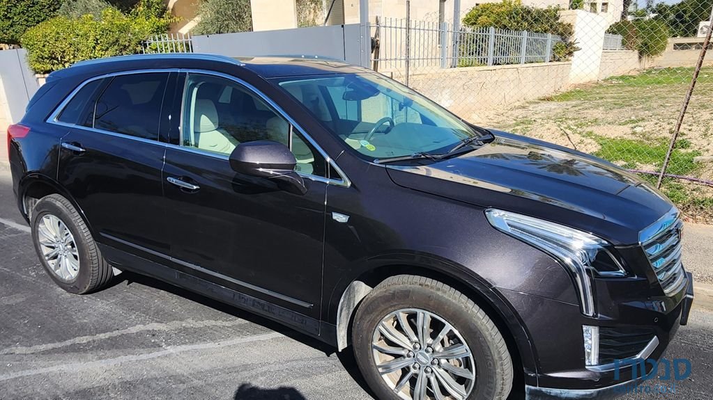 2019' Cadillac XT5 קאדילק photo #3