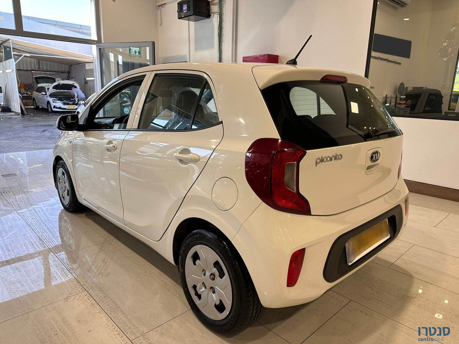 2020' Kia Picanto photo #4