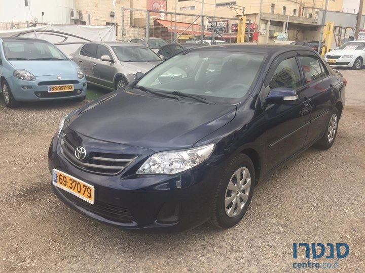 2009' Toyota Corolla photo #2