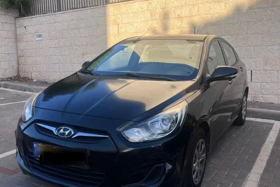 2013' Hyundai i25 יונדאי