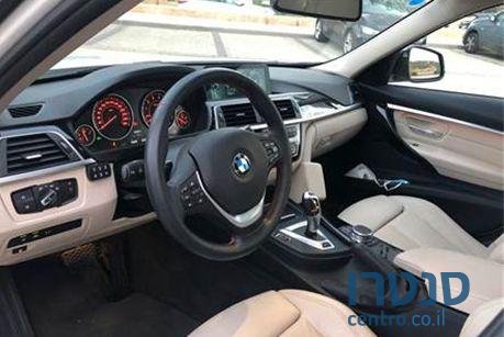 2017' BMW 330E ב.מ.וו photo #1
