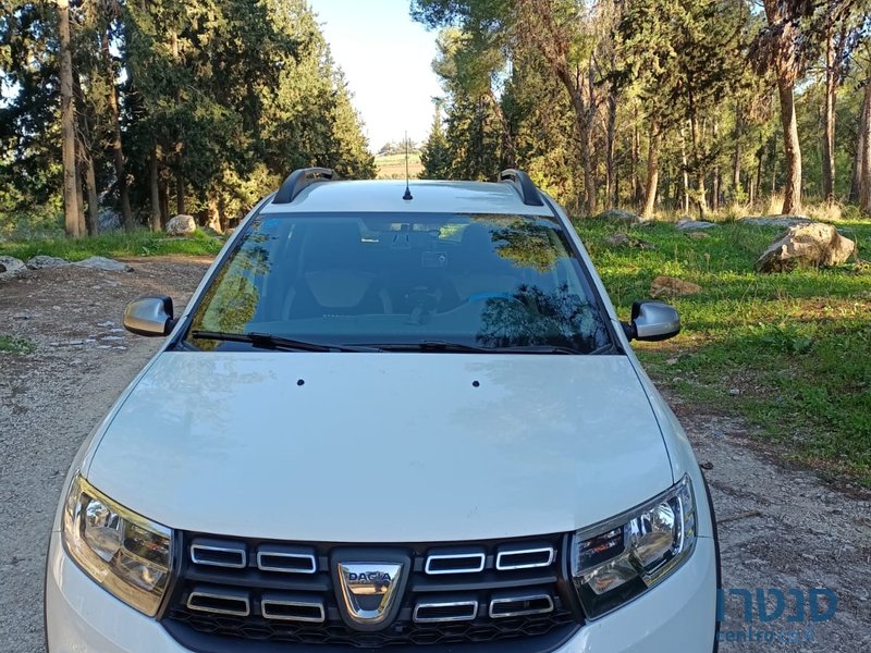 2020' Dacia Sandero Stepway photo #1