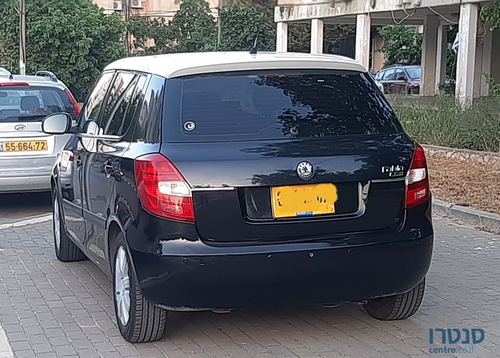 2009' Skoda Fabia סקודה פאביה photo #1