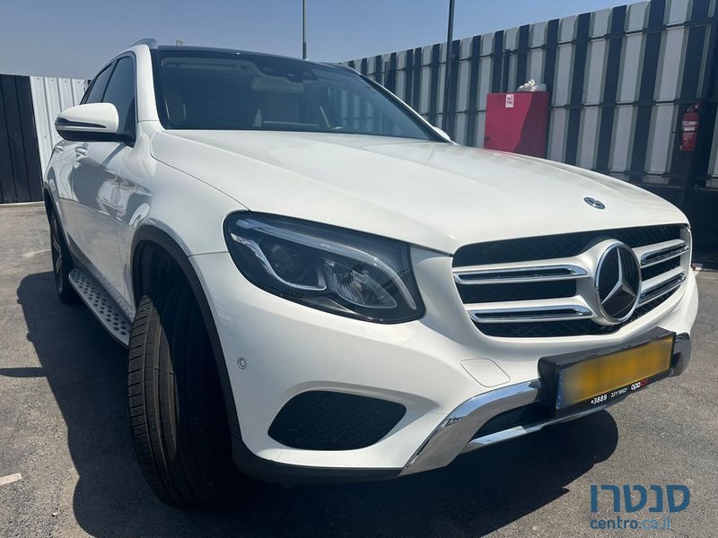 2018' Mercedes-Benz GLC מרצדס photo #5