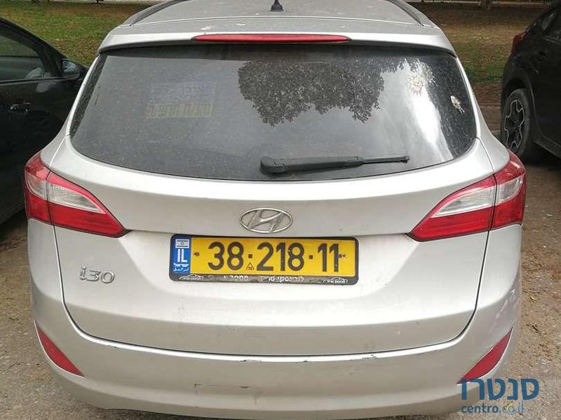 2013' Hyundai I30 יונדאי photo #3