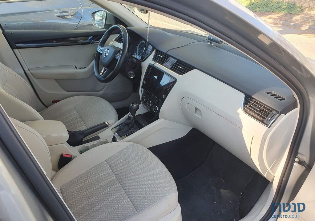 2019' Skoda Octavia סקודה אוקטביה photo #3