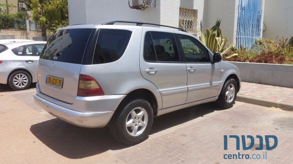 2001' Mercedes-Benz ML 350 photo #2