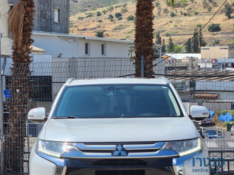 2016' Mitsubishi Outlander מיצובישי אאוטלנדר photo #3