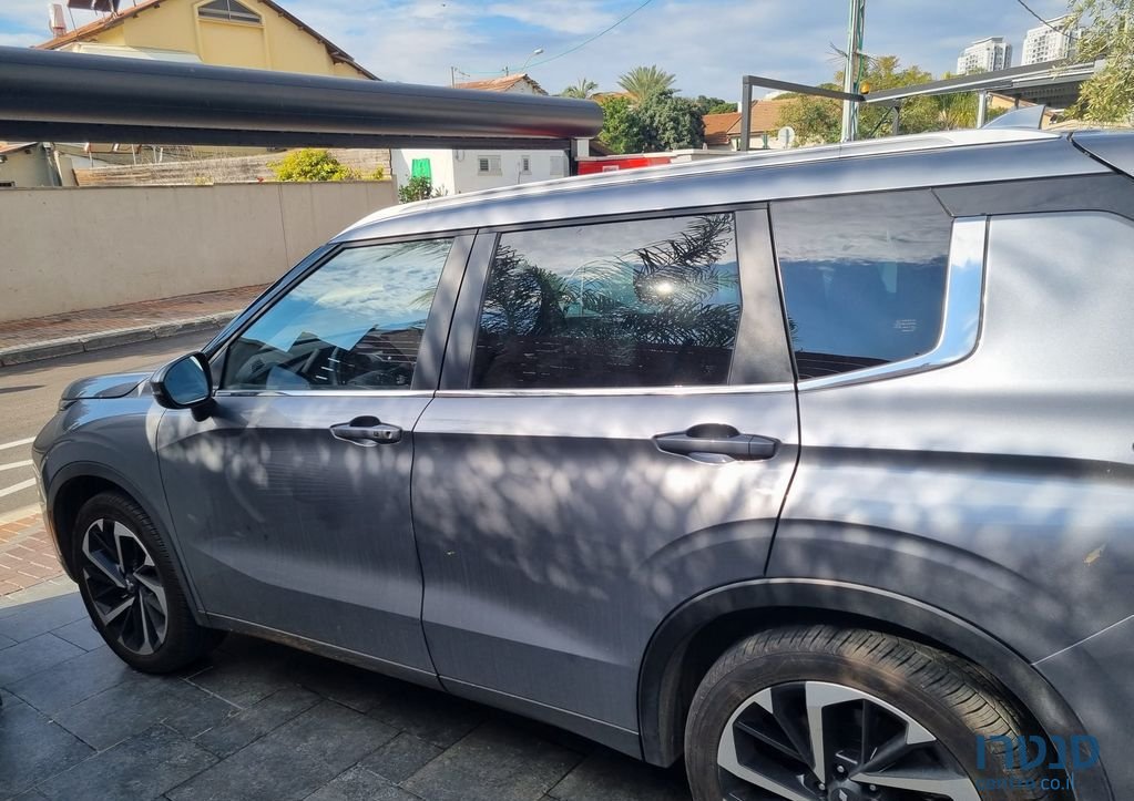 2022' Mitsubishi Outlander מיצובישי אאוטלנדר photo #3
