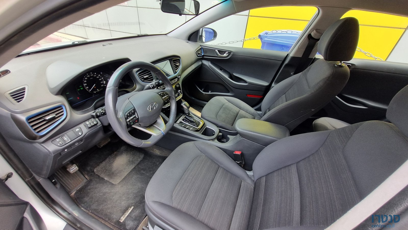 2018' Hyundai Ioniq photo #5