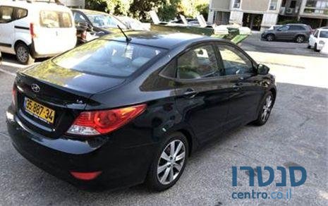 2015' Hyundai i25 יונדאי photo #1