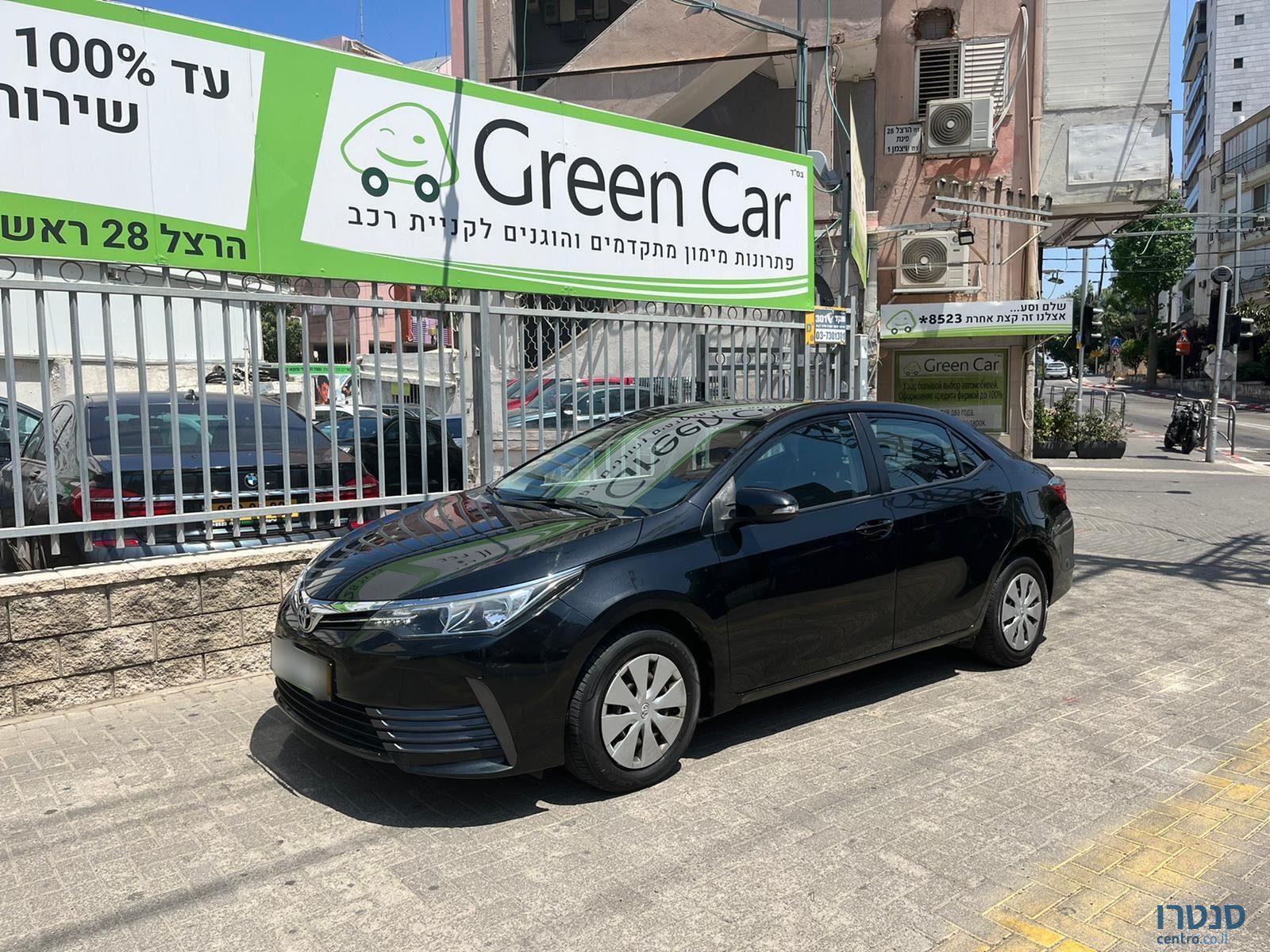 2016' Toyota Corolla photo #2