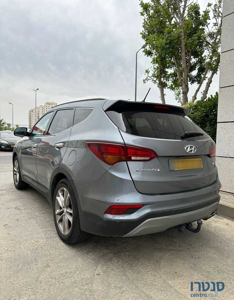 2018' Hyundai Santa Fe יונדאי סנטה פה photo #6