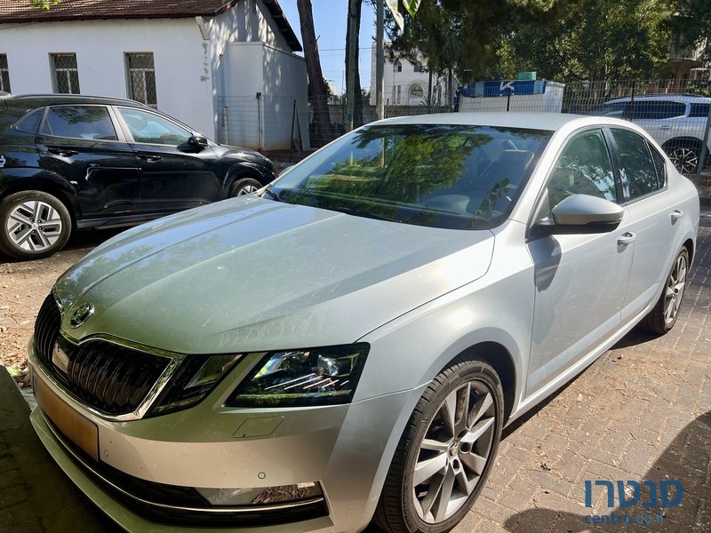 2019' Skoda Octavia סקודה אוקטביה photo #2