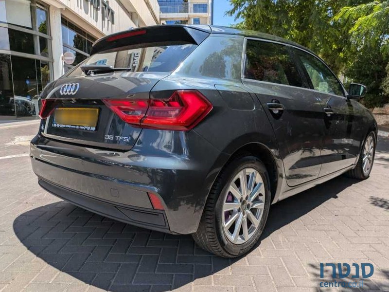 2019' Audi A1 אאודי photo #1