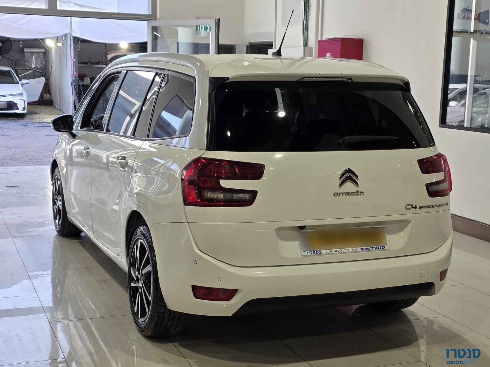 2022' Citroen C4 Grand Picasso photo #4