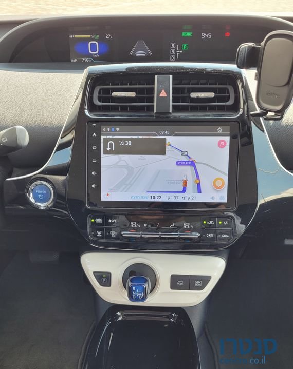 2018' Toyota Prius טויוטה פריוס photo #2