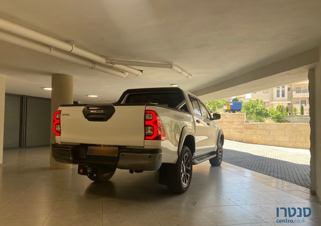 2022' Toyota Hilux 4x4 טויוטה היילקס photo #5