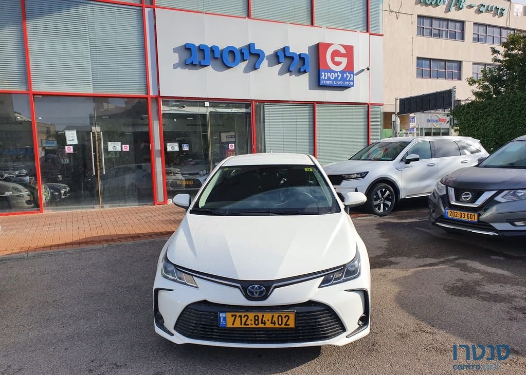 2021' Toyota Corolla טויוטה קורולה photo #2