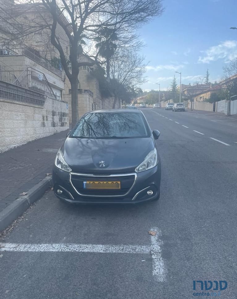 2016' Peugeot 208 פיג'ו photo #1