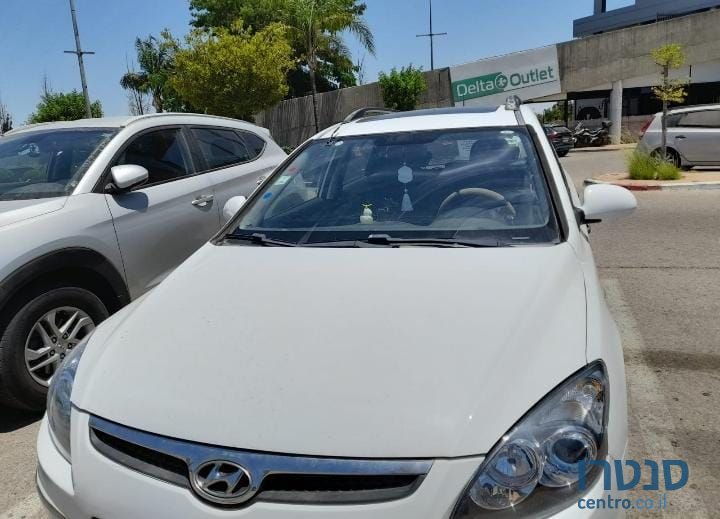 2009' Hyundai i30 יונדאי photo #2