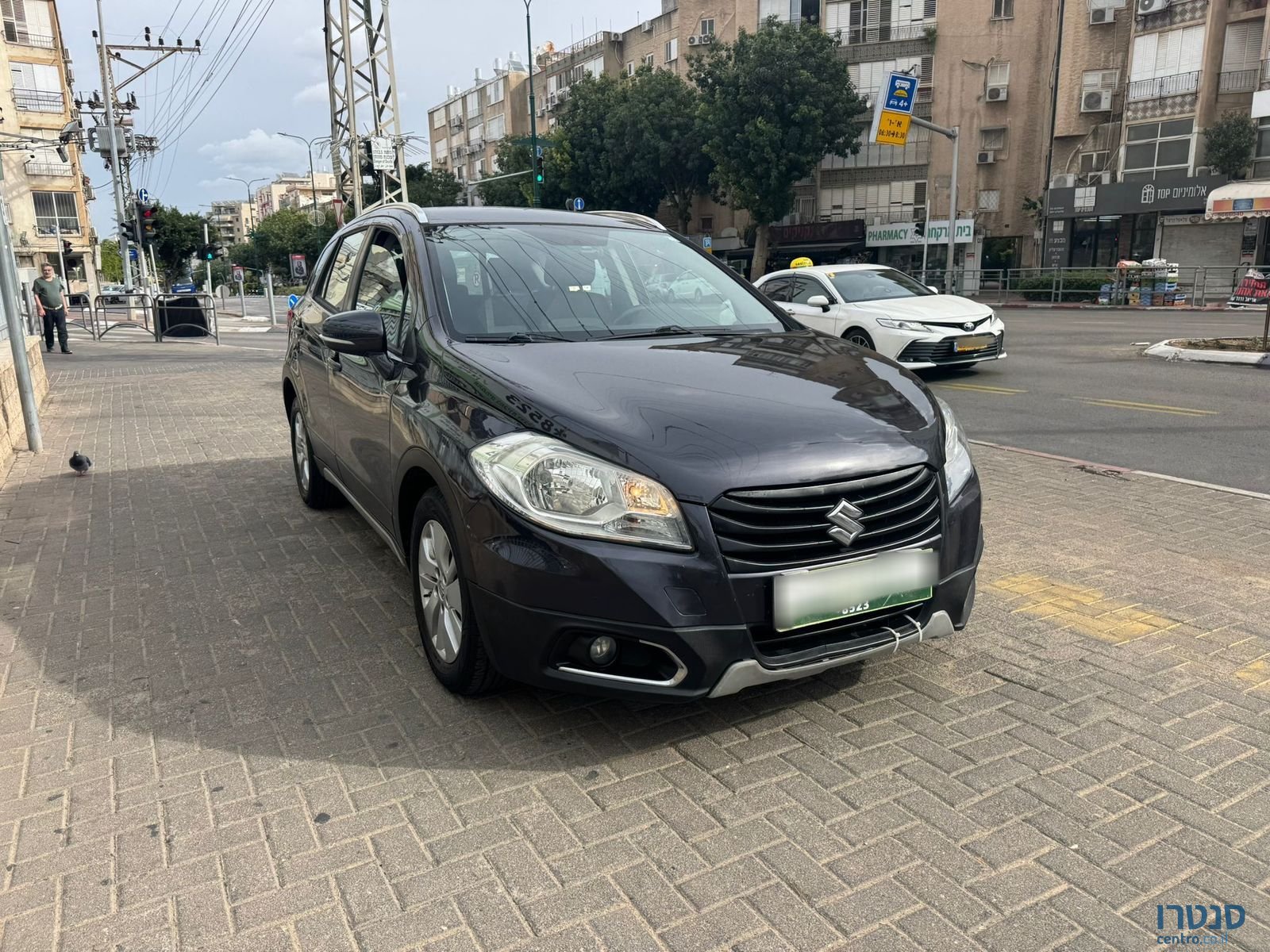 2015' Suzuki SX4 photo #7