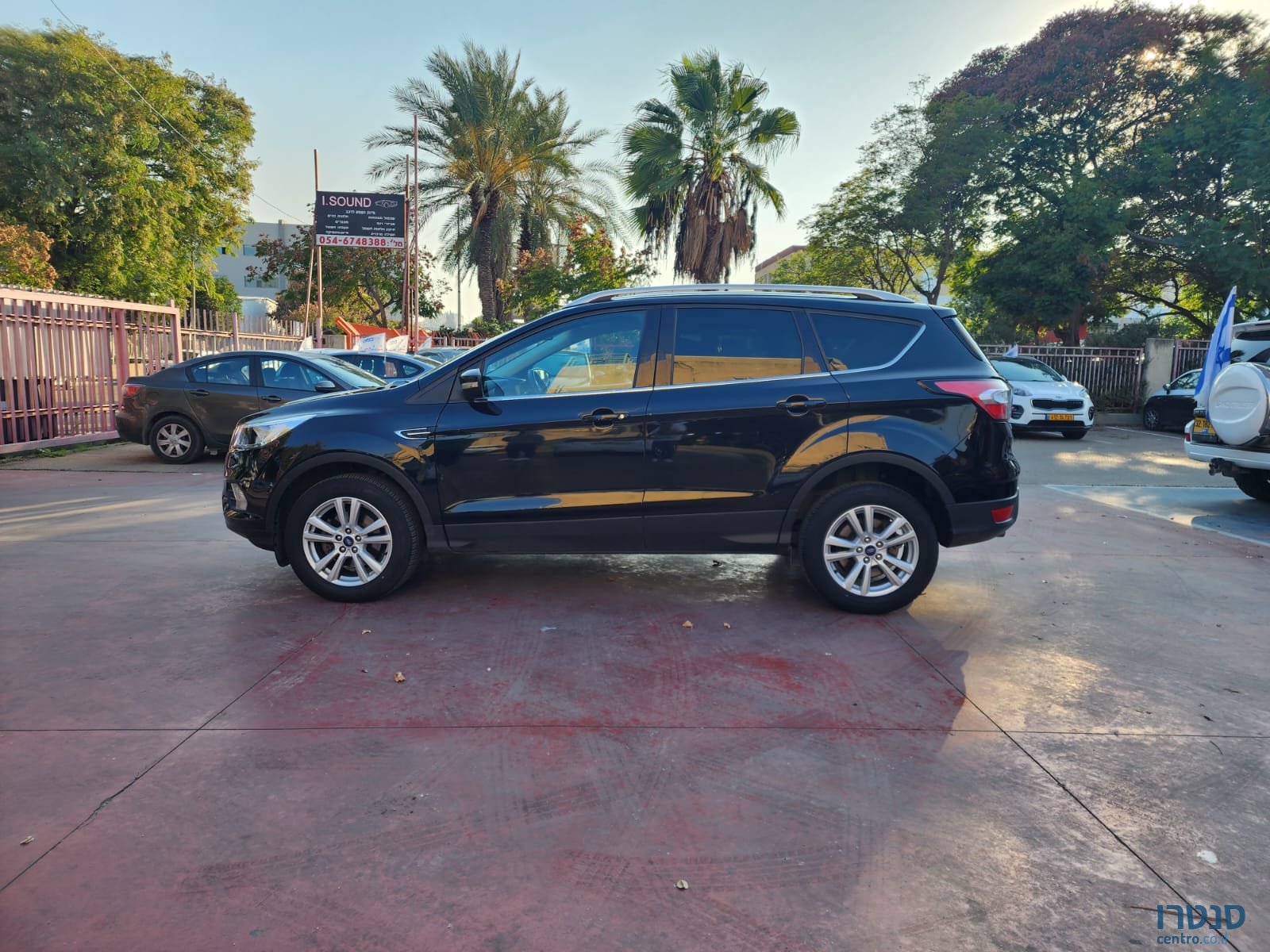 2018' Ford Kuga photo #6