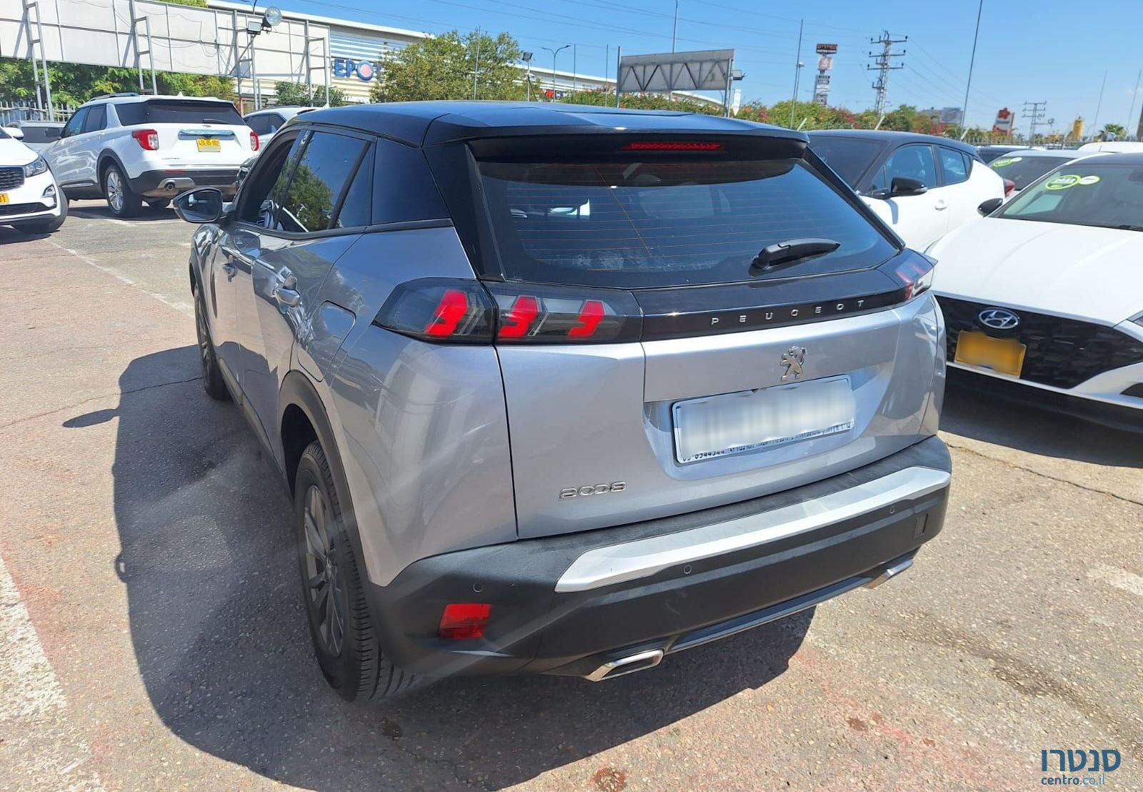 2023' Peugeot 2008 פיג'ו photo #3