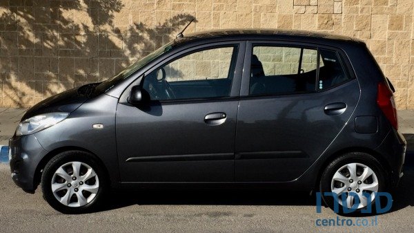 2012' Hyundai i10 photo #1