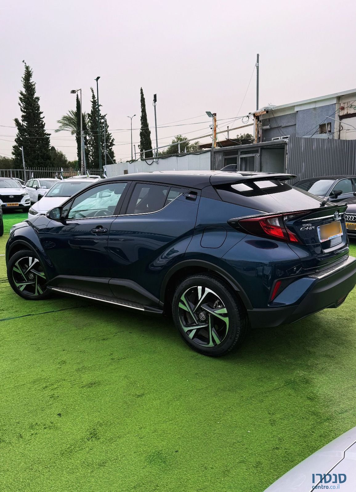 2023' Toyota C-HR טויוטה photo #3