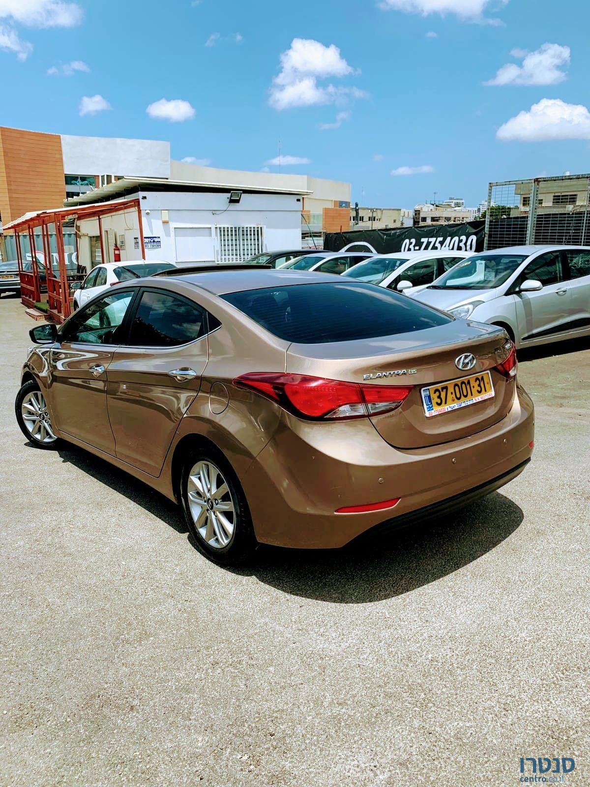 2014' Hyundai Elantra photo #2