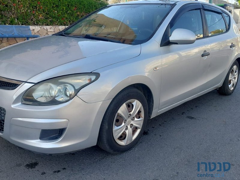 2009' Hyundai i30 יונדאי photo #3