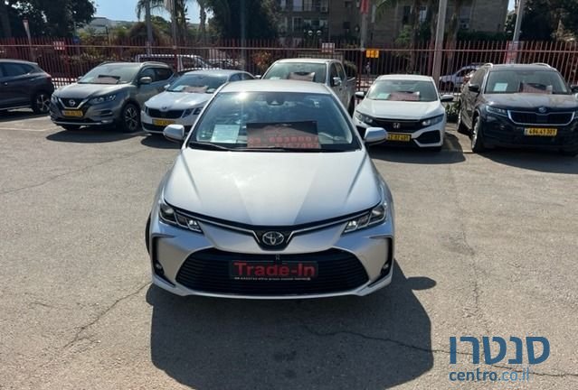 2021' Toyota Corolla טויוטה קורולה photo #2