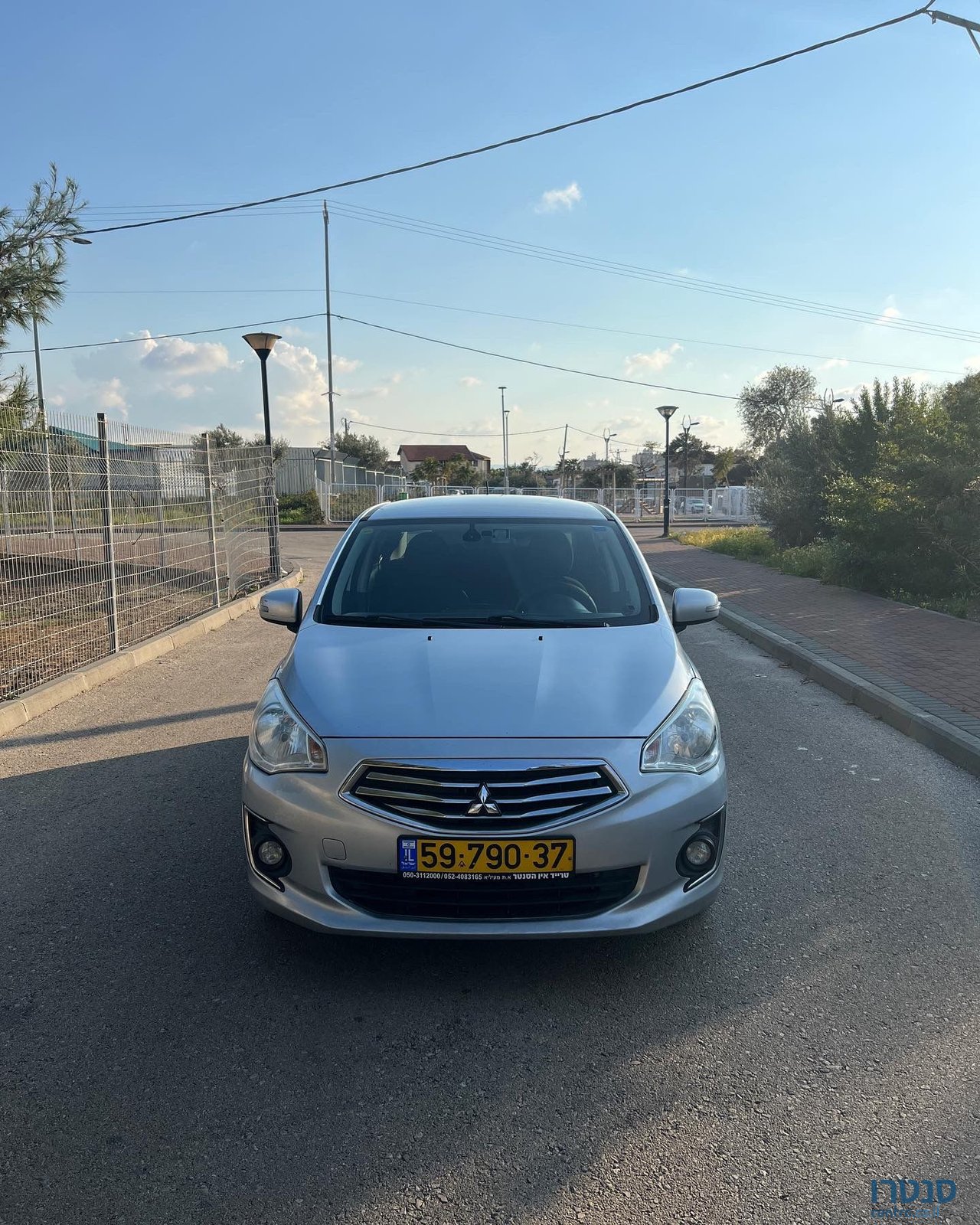 2016' Mitsubishi Attrage מיצובישי אטראז photo #1