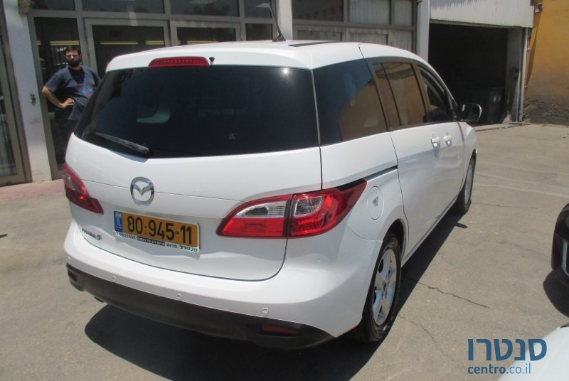 2013' Mazda 5 photo #2