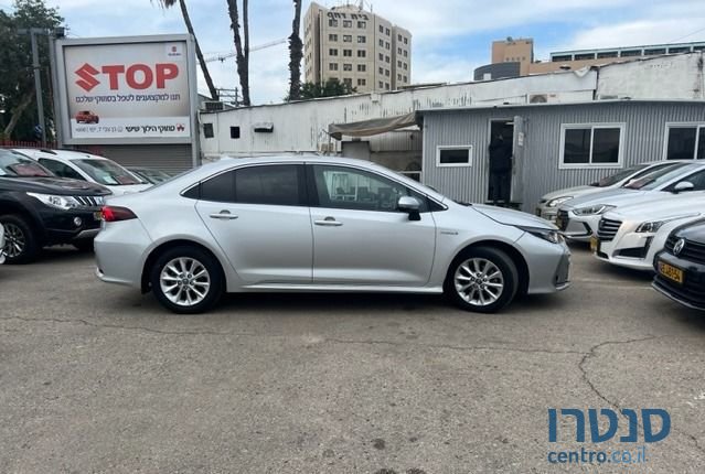 2020' Toyota Corolla טויוטה קורולה photo #3