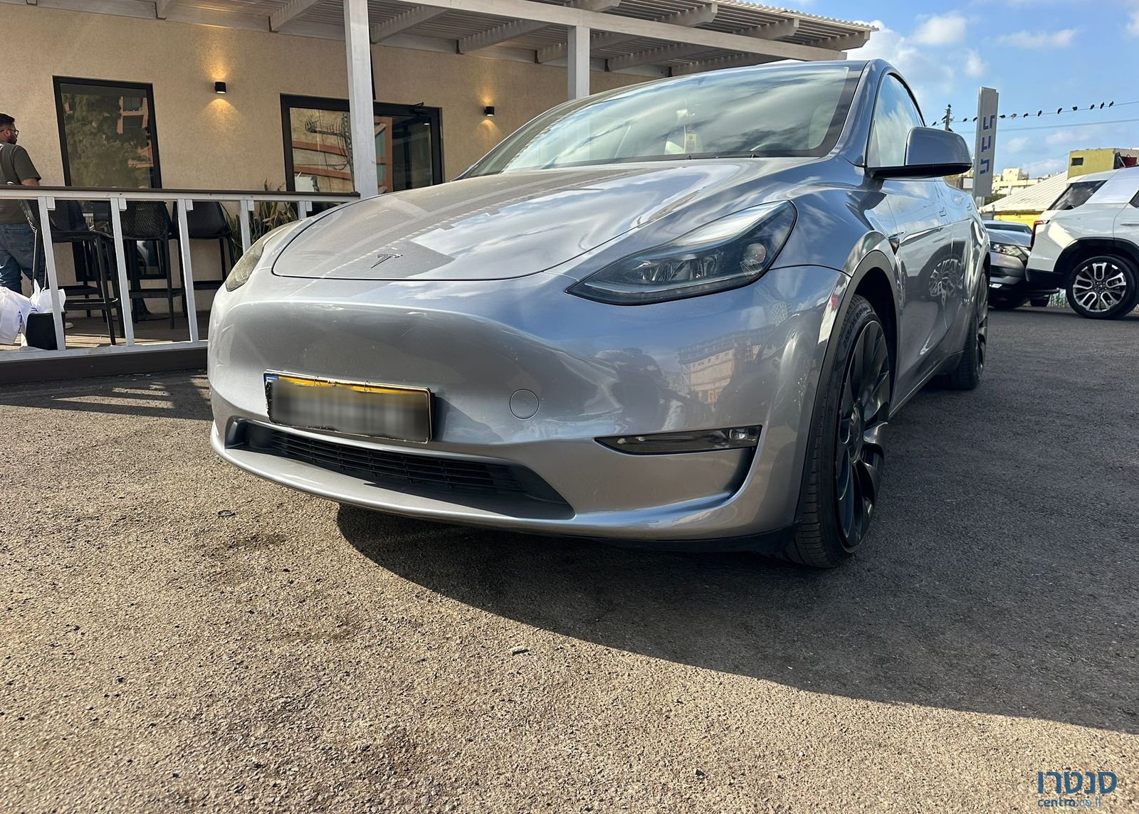 2023' Tesla Model Y טסלה מודל Y photo #2