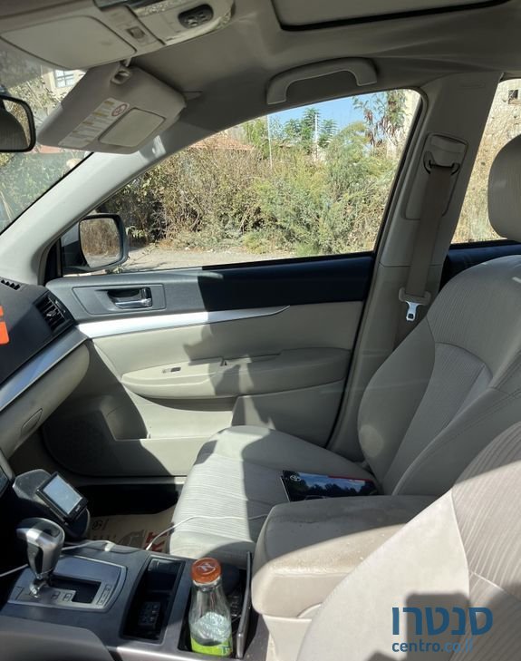 2010' Subaru B4 סובארו לגאסי photo #4