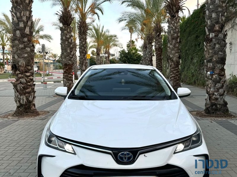 2019' Toyota Corolla טויוטה קורולה photo #3