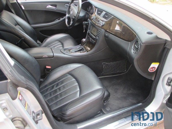 2006' Mercedes-Benz CLS photo #4