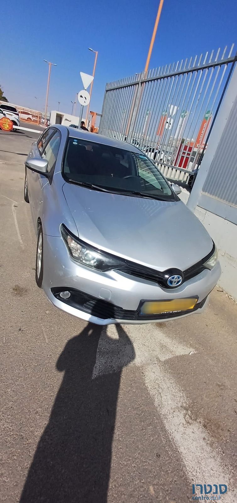 2018' Toyota Auris טויוטה אוריס photo #1
