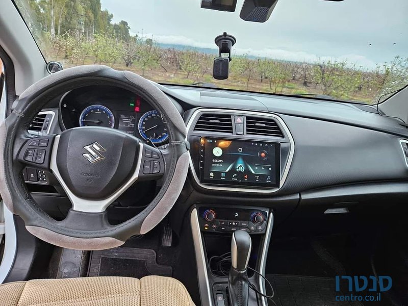 2014' Suzuki Crossover סוזוקי קרוסאובר photo #4