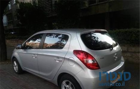 2012' Hyundai i20 החדשה אינספייר photo #1