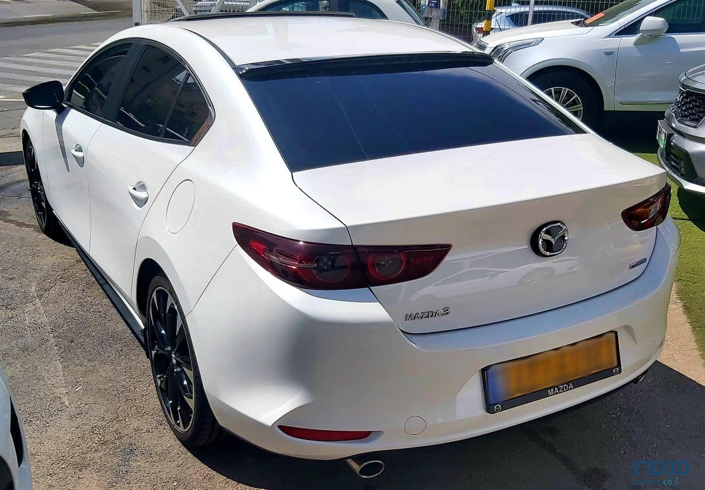 2020' Mazda 3 photo #4