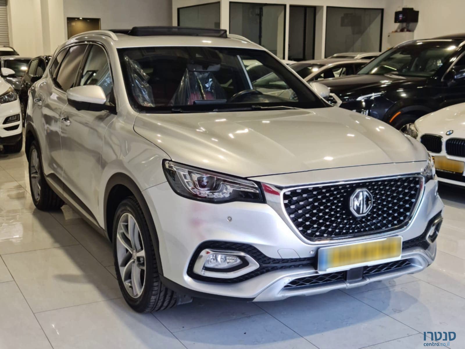 2022' MG EHS Phev photo #2