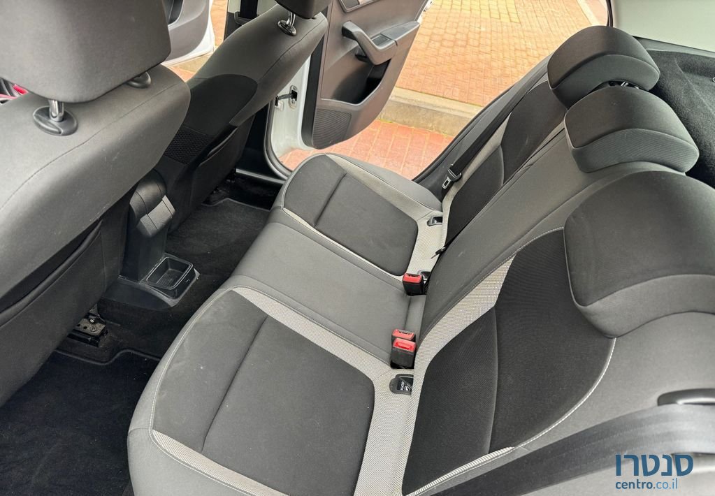 2018' Skoda Fabia סקודה פאביה photo #5