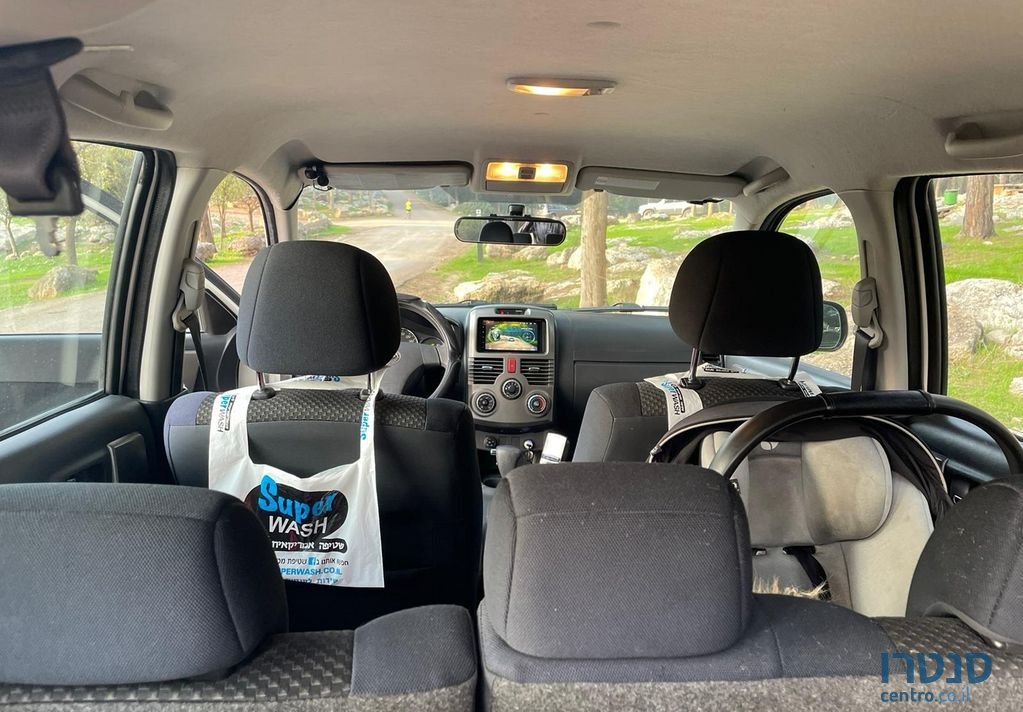 2010' Daihatsu Sirion דייהטסו טריוס photo #3