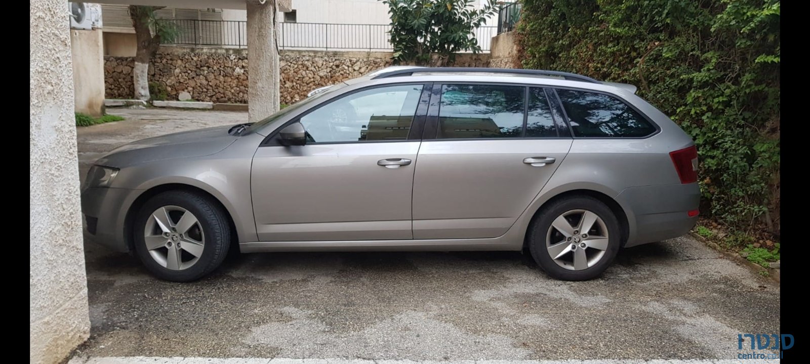 2015' Skoda Octavia photo #4
